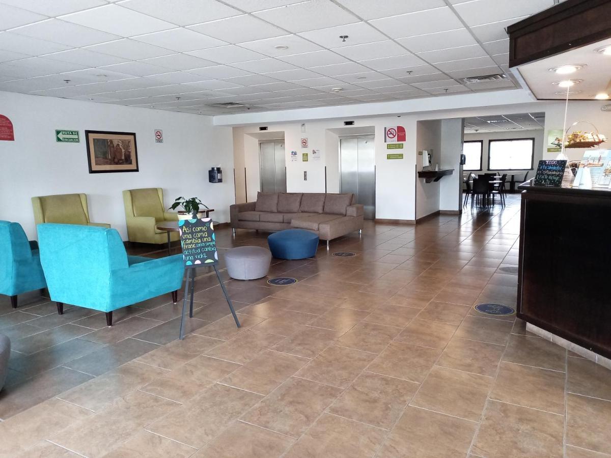 Microtel Inn And Suites By Wyndham Toluca Dış mekan fotoğraf