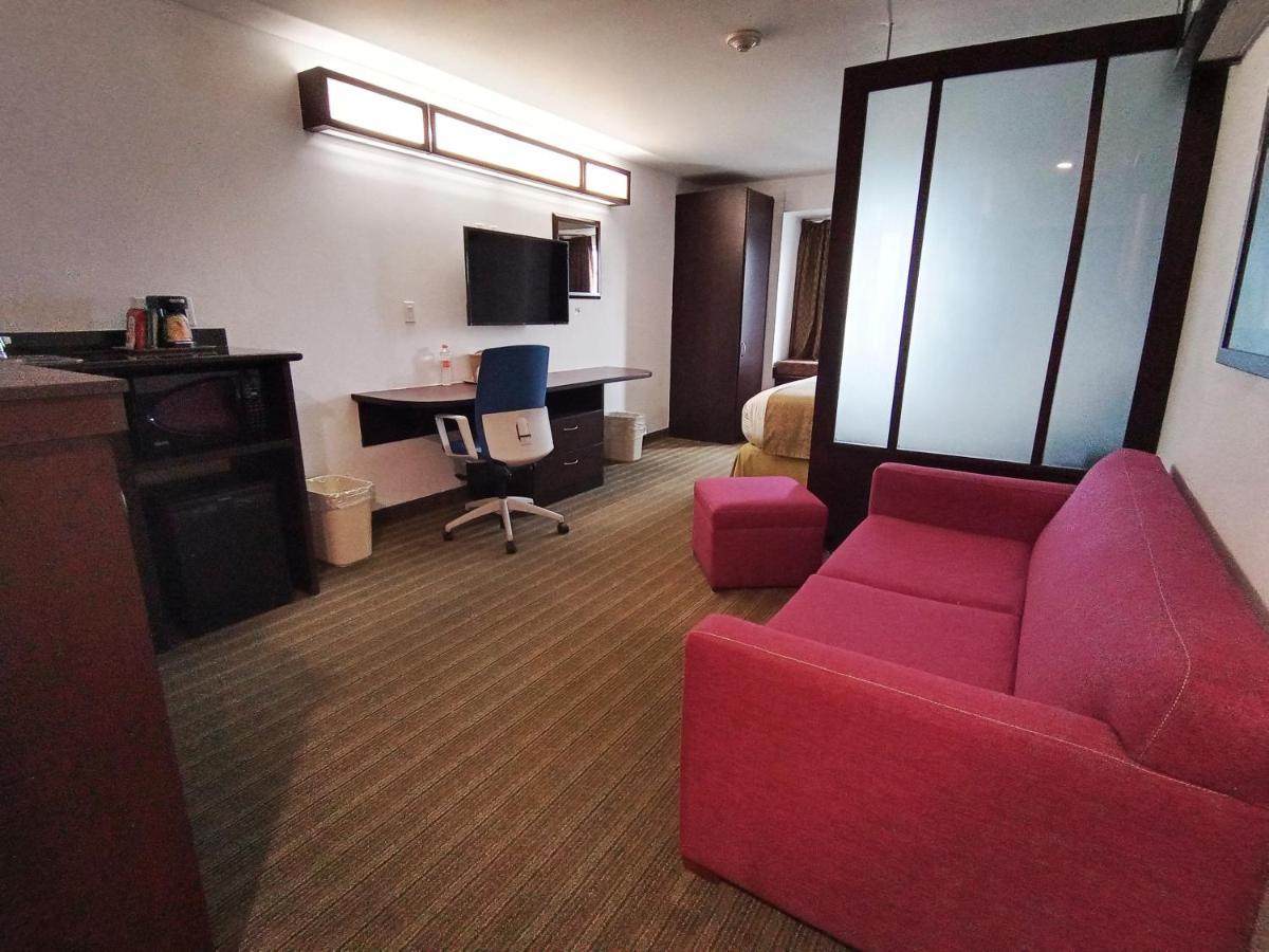 Microtel Inn And Suites By Wyndham Toluca Dış mekan fotoğraf