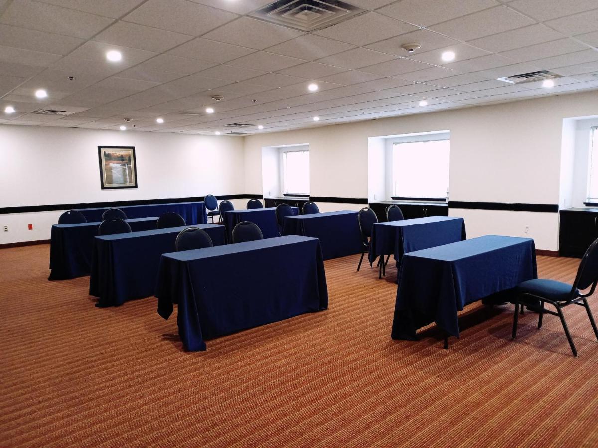 Microtel Inn And Suites By Wyndham Toluca Dış mekan fotoğraf