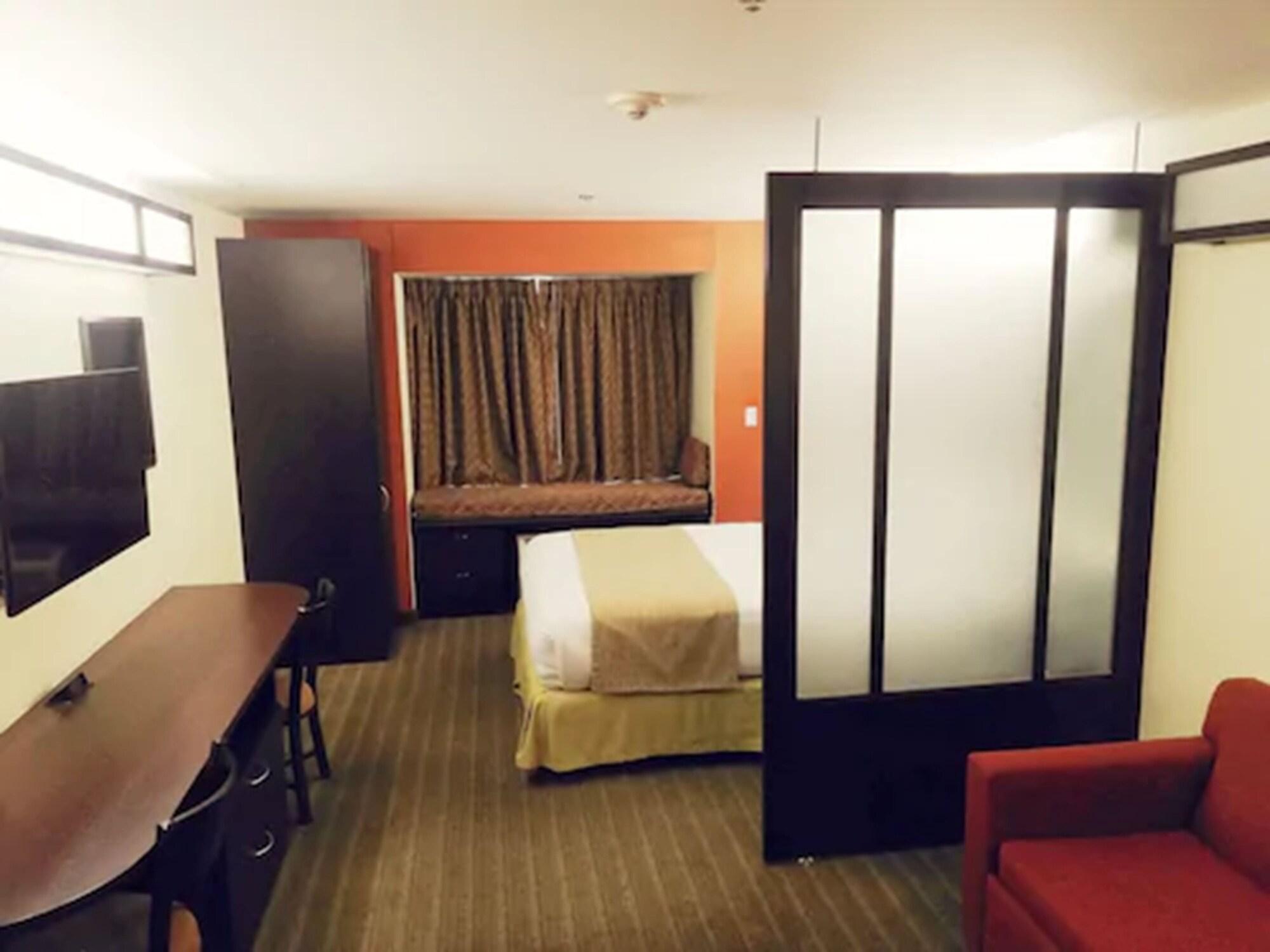Microtel Inn And Suites By Wyndham Toluca Dış mekan fotoğraf