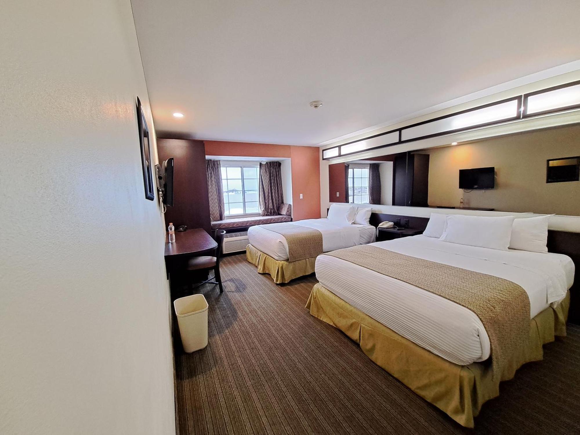 Microtel Inn And Suites By Wyndham Toluca Dış mekan fotoğraf