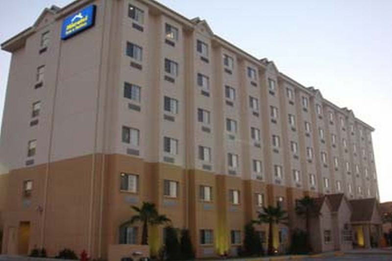 Microtel Inn And Suites By Wyndham Toluca Dış mekan fotoğraf